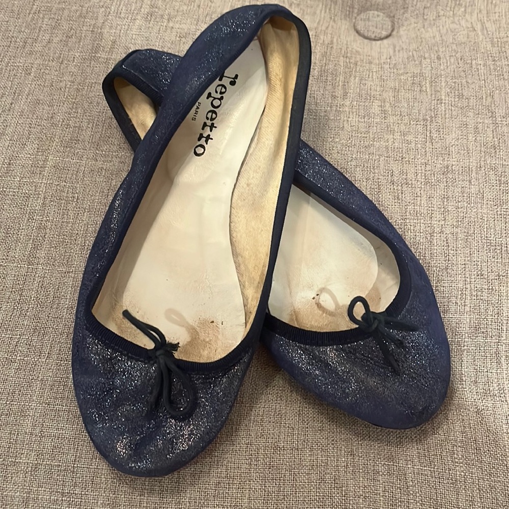 Repetto Paris Cendrillon ballerina flats ballet 7.5 size 38 navy blue sparkles